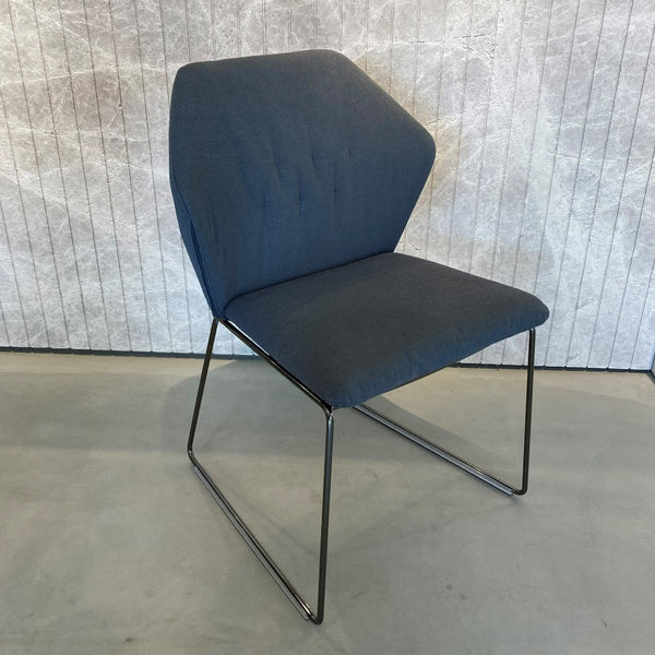 NEW YORK CHAIR NO ARM ニューヨークチェア（アームレスト無し)　W560×D540×H830